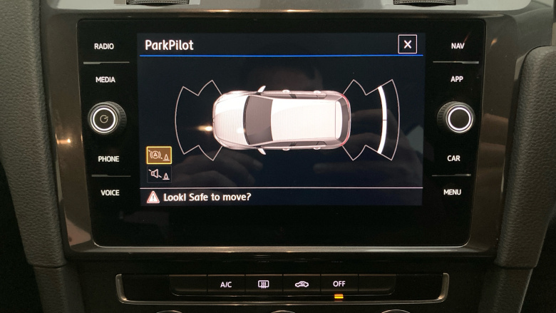 Volkswagen Golf 1.0 TSI 110 SE [Nav] 5dr DSG Petrol Hatchback